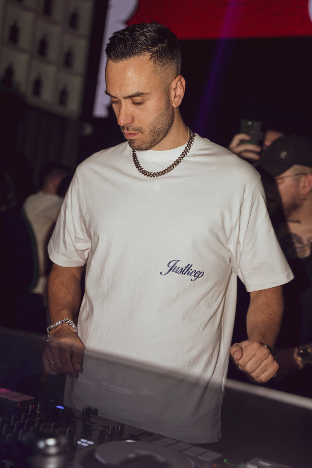 Let Go Tee – Just Keep Light